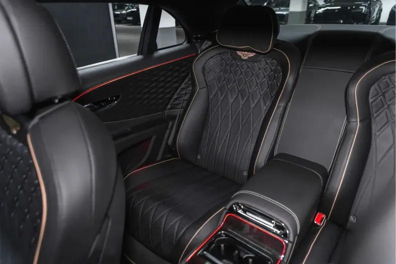 Bentley Flying Spur din 2023 cu 22.000 km - oferta BEN155013 - foto 34