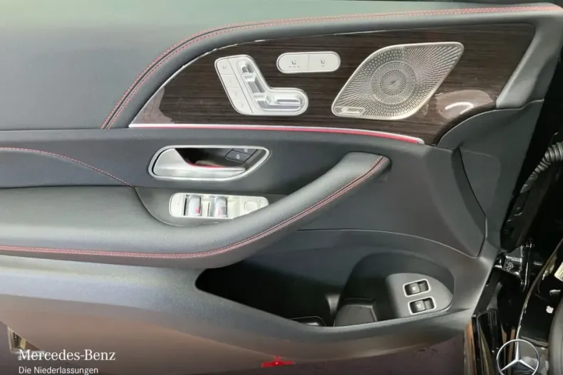 Mercedes-Benz GLE 53 AMG din 2025 cu 12.242 km - oferta MER155015 - foto 12