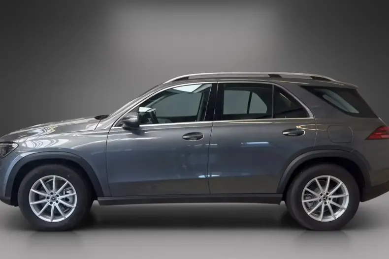 Mercedes-Benz GLE 400 din 2024 cu 6.850 km - oferta MER155018 - foto 8