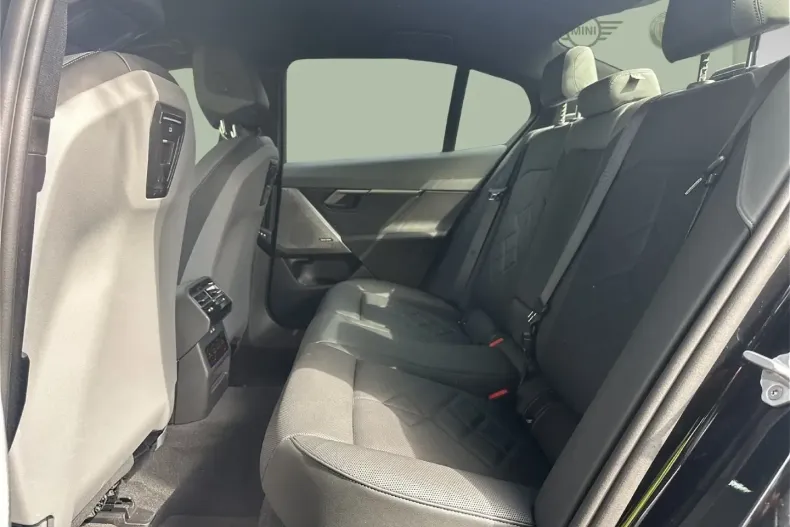 BMW 520 din 2024 cu 14.900 km - oferta BMW155028 - foto 11