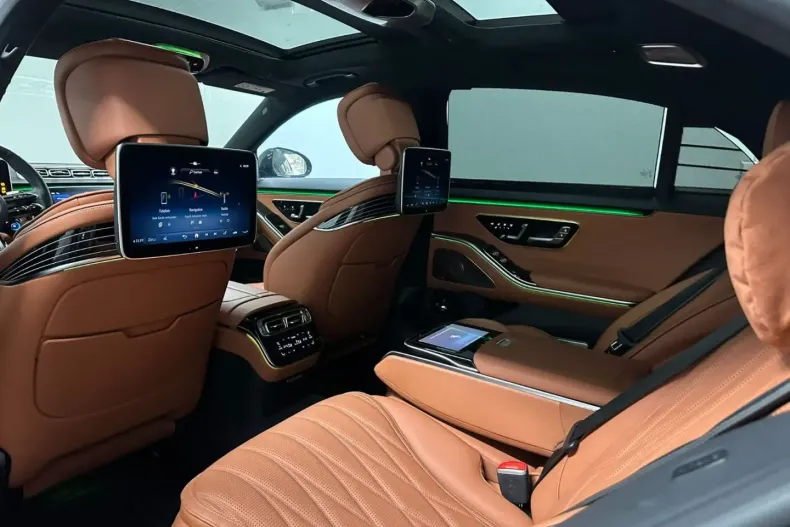 Mercedes-Benz S 63 AMG din 2024 cu 19.700 km - oferta MER155036 - foto 26