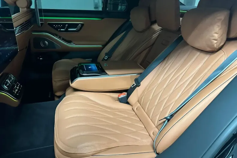 Mercedes-Benz S 63 AMG din 2024 cu 19.700 km - oferta MER155036 - foto 27