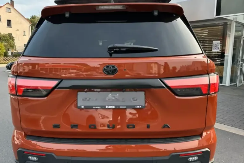 Toyota Sequoia din 2024 cu 1.000 km - oferta TOY155037 - foto 4