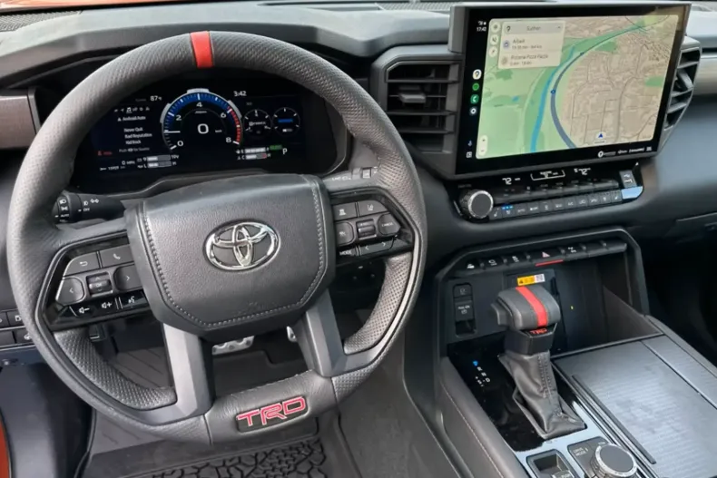 Toyota Sequoia din 2024 cu 1.000 km - oferta TOY155037 - foto 10