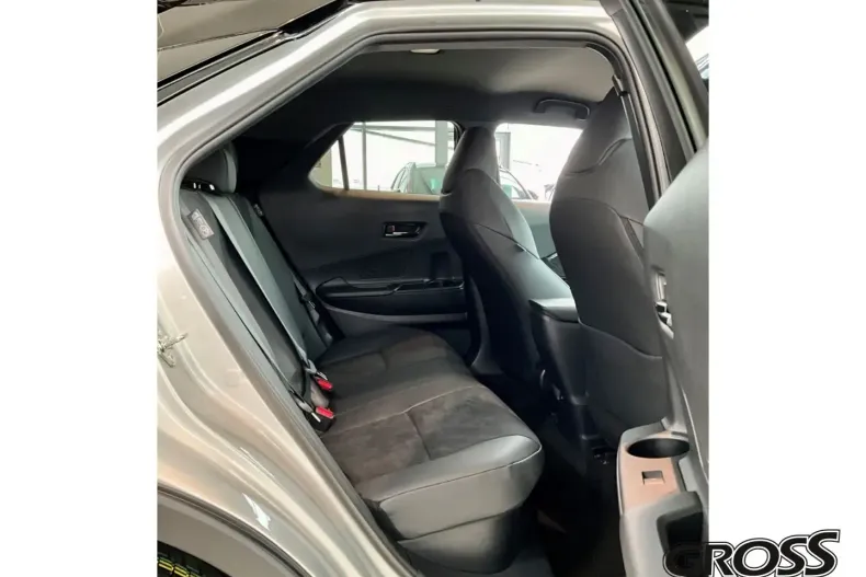 Toyota C-HR din 2024 cu 17.500 km - oferta TOY155055 - foto 8