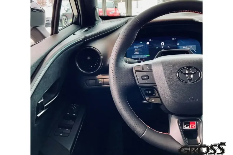 Toyota C-HR din 2024 cu 17.500 km - oferta TOY155055 - foto 20