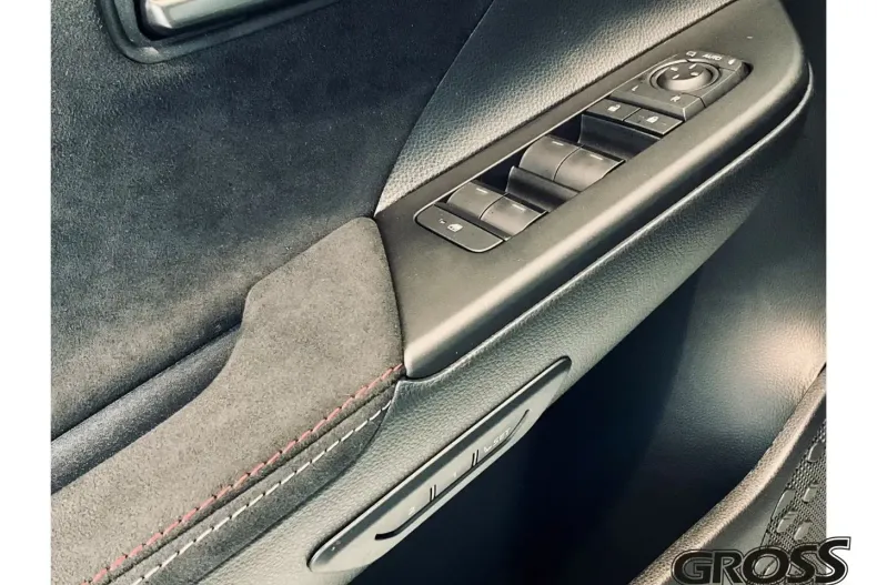 Toyota C-HR din 2024 cu 17.500 km - oferta TOY155055 - foto 22