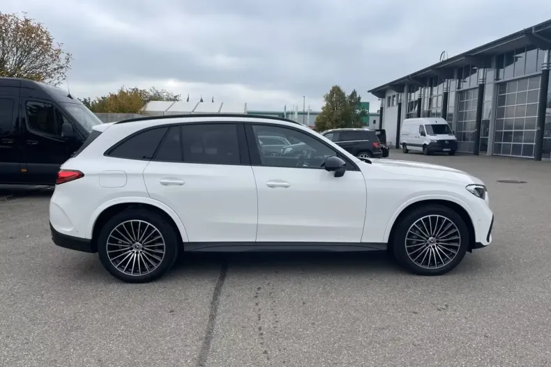 Mercedes-Benz GLC 200 din 2024 cu 17.994 km - oferta MER155059 - foto 7