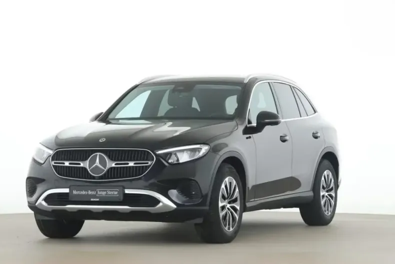 Mercedes-Benz GLC 200 din 2024 cu 4.965 km - oferta MER155063 - foto 1