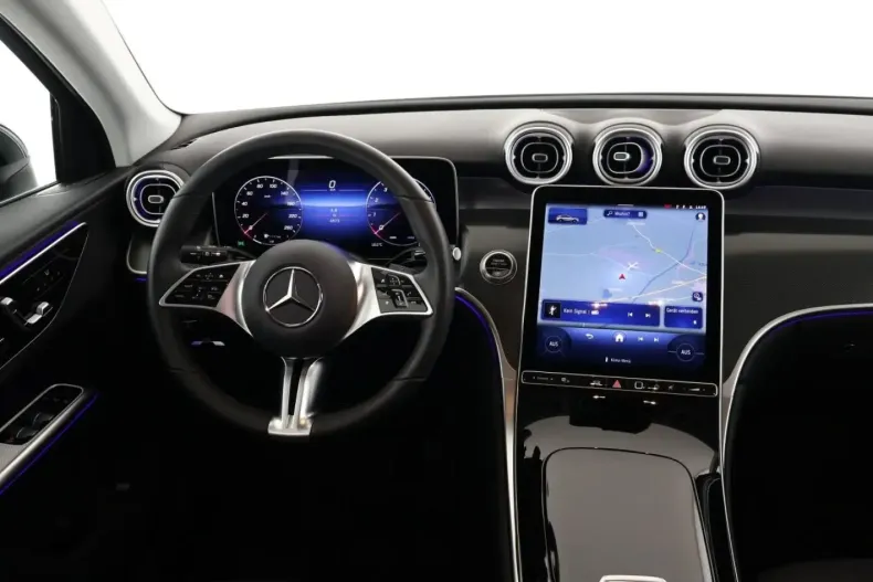 Mercedes-Benz GLC 200 din 2024 cu 4.965 km - oferta MER155063 - foto 9