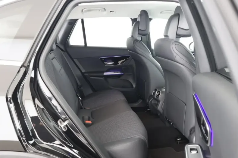 Mercedes-Benz GLC 200 din 2024 cu 4.965 km - oferta MER155063 - foto 12