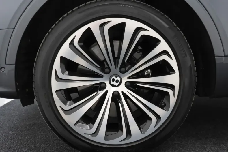 Bentley Bentayga din 2024 cu 15.345 km - oferta BEN155065 - foto 14