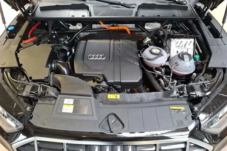 Audi Q5 din 2024 cu 8.680 km - oferta AUD155066 - foto 21