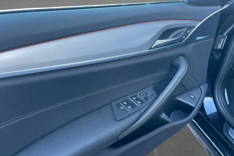 BMW 520 din 2022 cu 142.187 km - oferta BMW155067 - foto 8