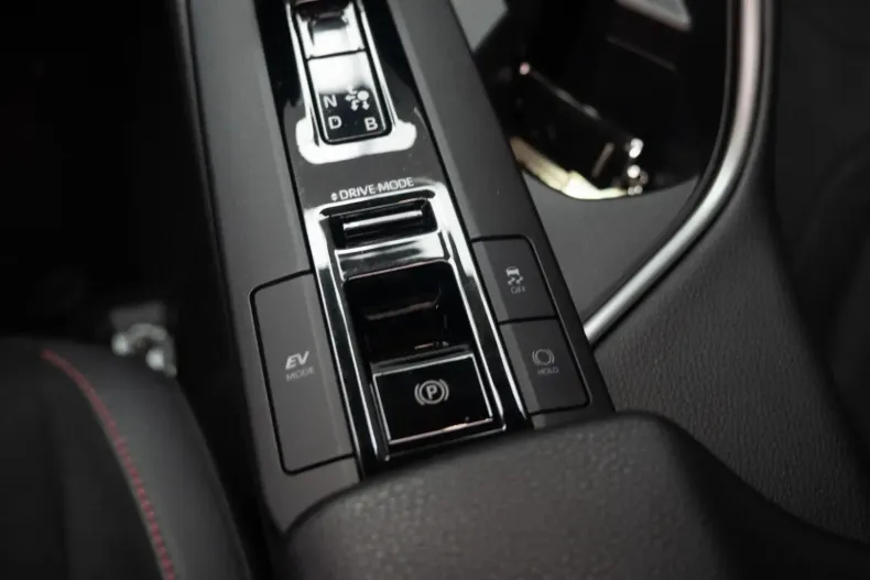 Toyota C-HR din 2024 cu 15.000 km - oferta TOY155068 - foto 15