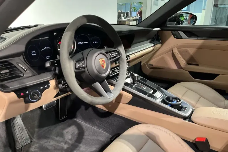 Porsche 992 din 2024 cu 3.150 km - oferta POR155069 - foto 8