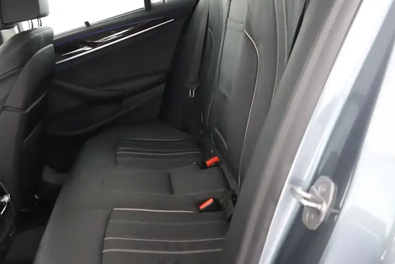 BMW 530 din 2020 cu 68.317 km - oferta BMW155070 - foto 4