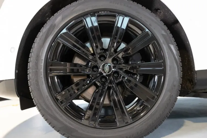 Land Rover Range Rover din 2024 cu 13.512 km - oferta LAN155075 - foto 19