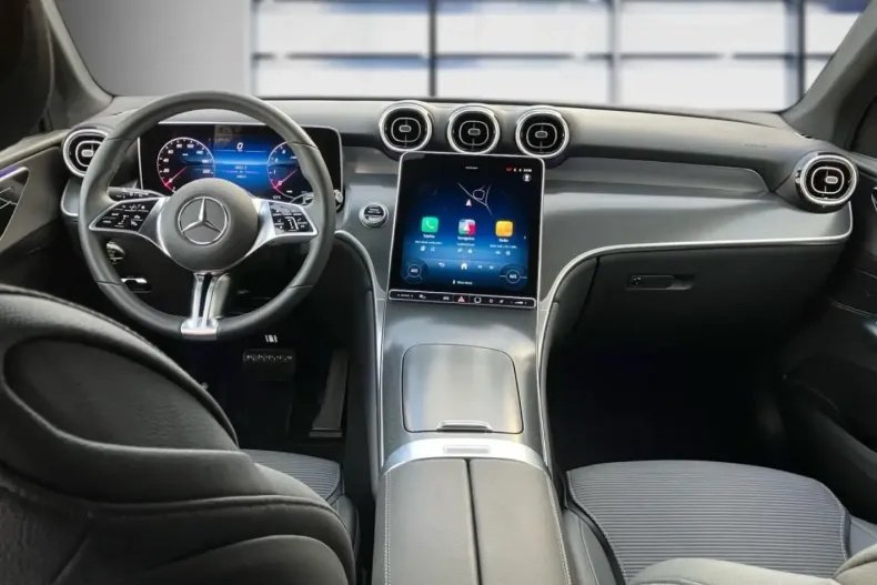 Mercedes-Benz GLC 200 din 2025 cu 14.574 km - oferta MER155078 - foto 9