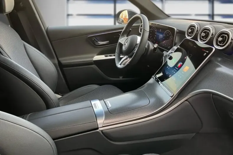 Mercedes-Benz GLC 200 din 2025 cu 14.574 km - oferta MER155078 - foto 12