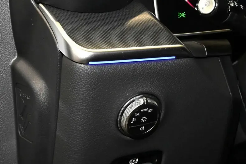 Mercedes-Benz GLC 200 din 2024 cu 4.100 km - oferta MER155080 - foto 18