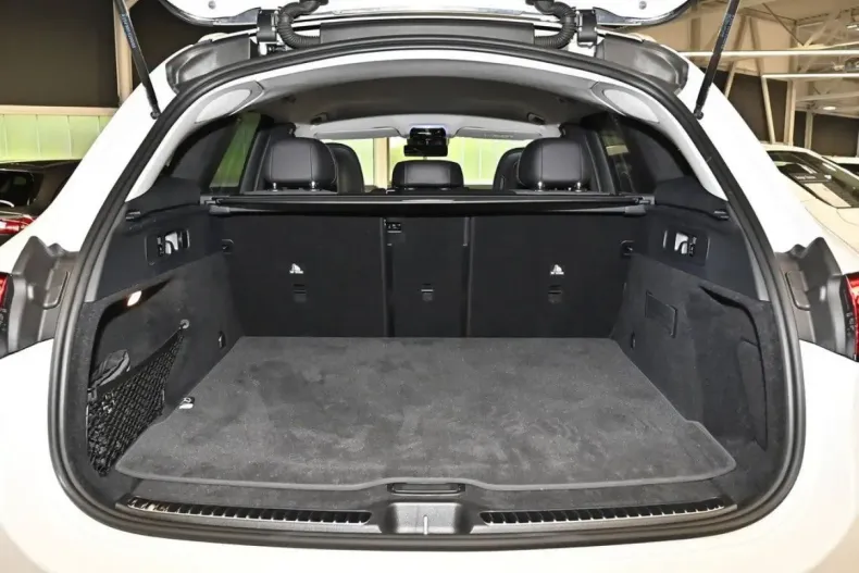 Mercedes-Benz GLC 200 din 2024 cu 4.100 km - oferta MER155080 - foto 21