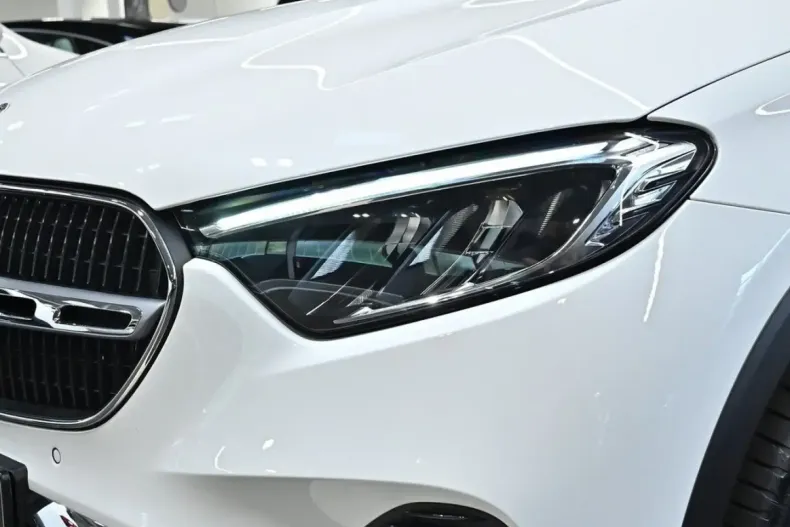 Mercedes-Benz GLC 200 din 2024 cu 4.100 km - oferta MER155080 - foto 22