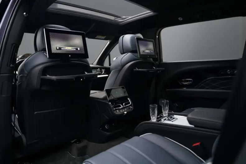 Bentley Bentayga din 2024 cu 13.900 km - oferta BEN155081 - foto 23