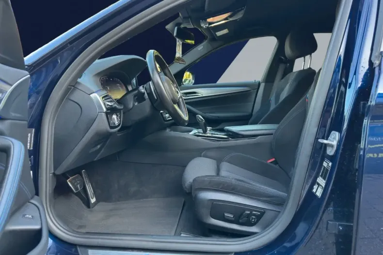 BMW 520 din 2022 cu 120.332 km - oferta BMW155084 - foto 6