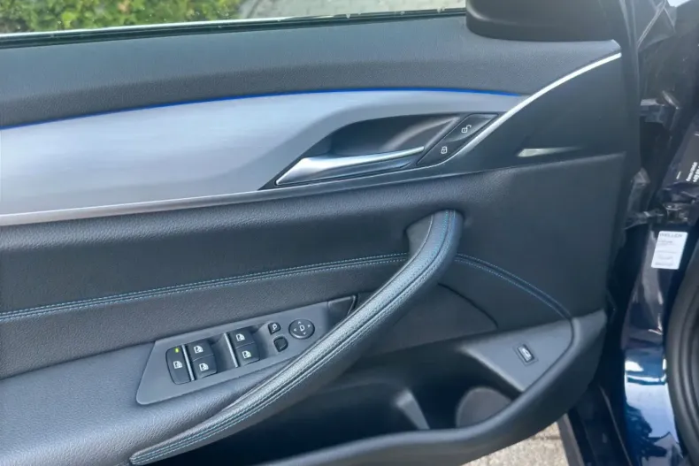 BMW 520 din 2022 cu 120.332 km - oferta BMW155084 - foto 10