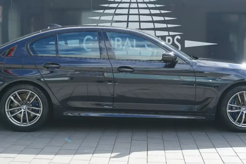 BMW 530 din 2020 cu 107.000 km - oferta BMW155087 - foto 3