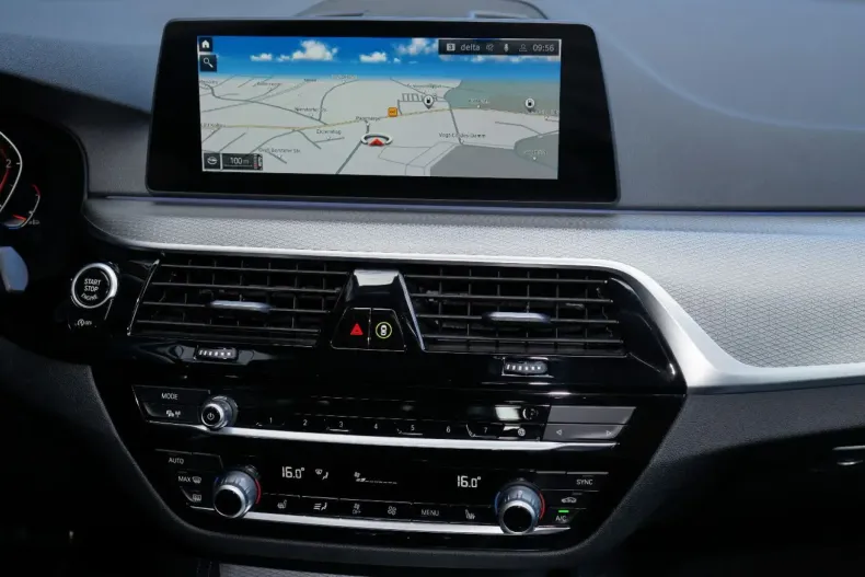 BMW 530 din 2020 cu 107.000 km - oferta BMW155087 - foto 19