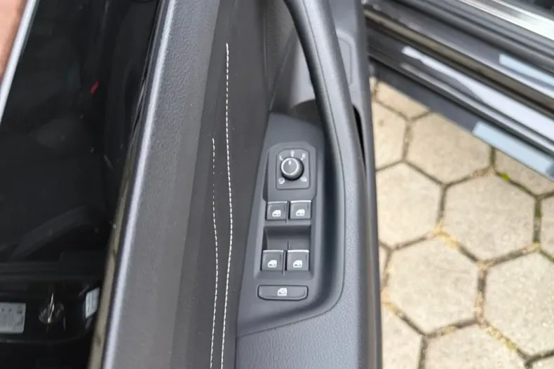 Volkswagen Arteon din 2022 cu 30.252 km - oferta VOL155096 - foto 20