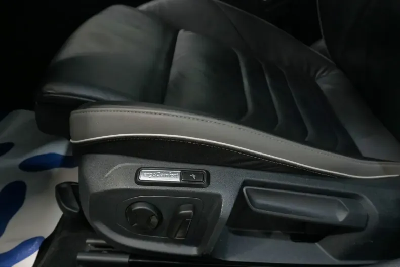 Volkswagen Arteon din 2022 cu 54.896 km - oferta VOL155099 - foto 10