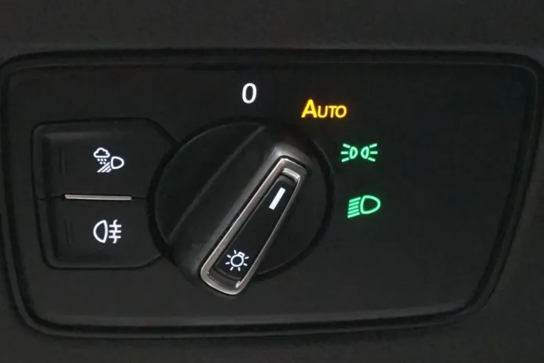 Volkswagen Arteon din 2022 cu 54.896 km - oferta VOL155099 - foto 22