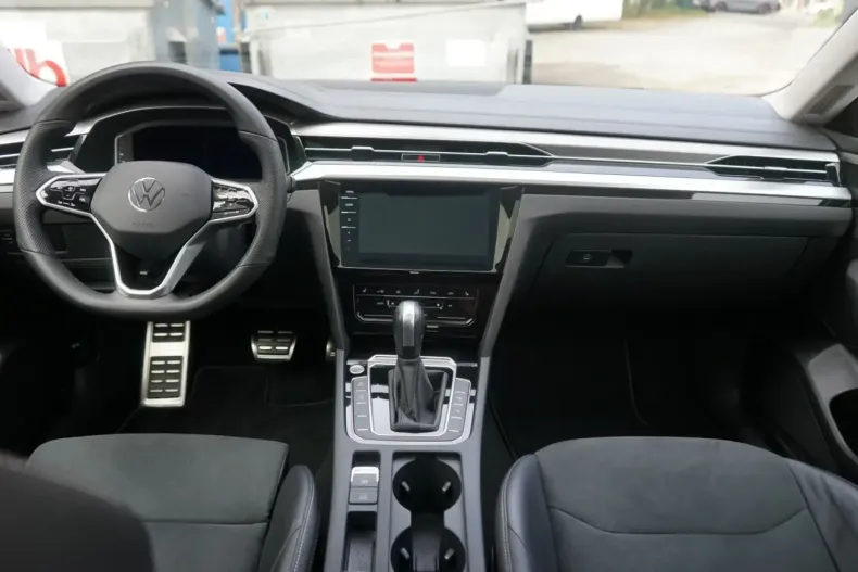 Volkswagen Arteon din 2022 cu 98.477 km - oferta VOL155101 - foto 9