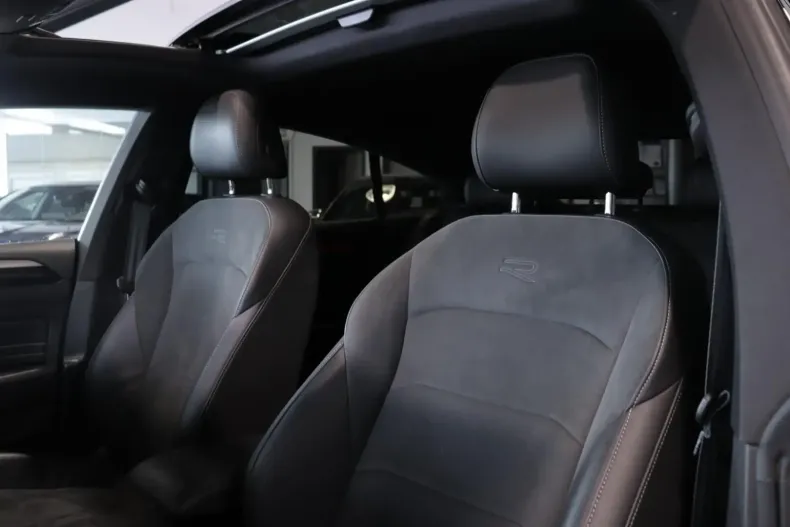 Volkswagen Arteon din 2021 cu 66.932 km - oferta VOL155102 - foto 12