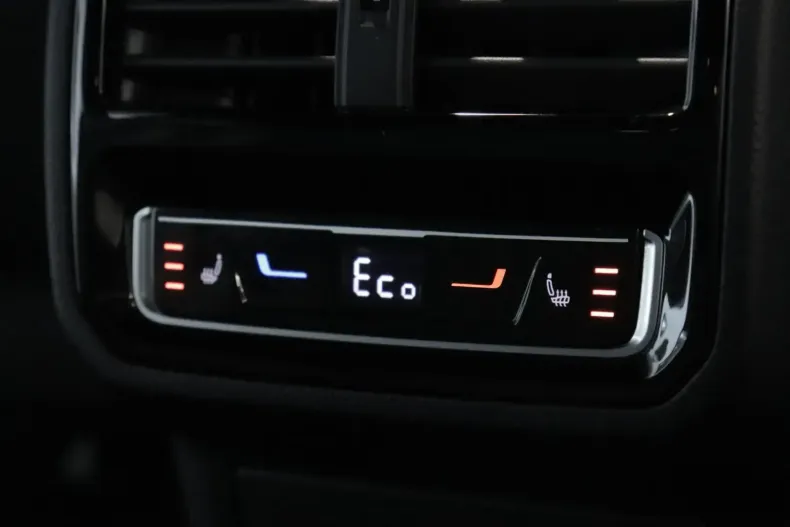 Volkswagen Arteon din 2021 cu 66.932 km - oferta VOL155102 - foto 15