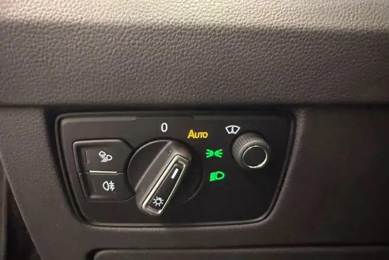 Volkswagen Arteon din 2023 cu 86.500 km - oferta VOL155104 - foto 32