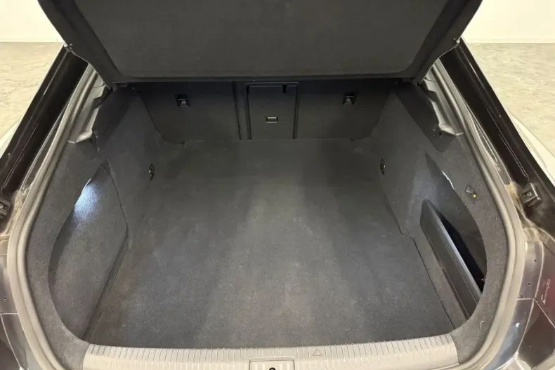 Volkswagen Arteon din 2023 cu 86.500 km - oferta VOL155104 - foto 35