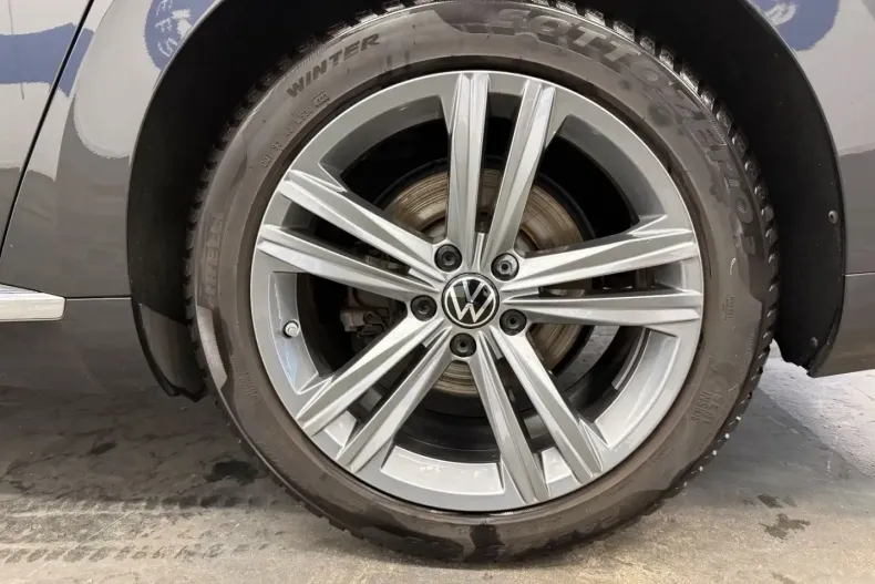 Volkswagen Arteon din 2023 cu 86.500 km - oferta VOL155104 - foto 40