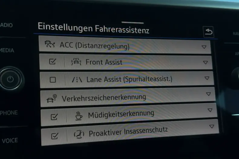 Volkswagen Arteon din 2022 cu 85.250 km - oferta VOL155106 - foto 27