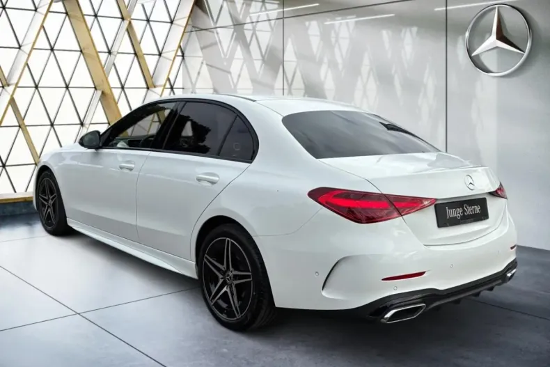 Mercedes-Benz C 180 din 2024 cu 11.050 km - oferta MER155110 - foto 10