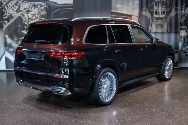 Mercedes-Benz GLS 600 din 2025 cu 100 km - oferta MER155111 - foto 7