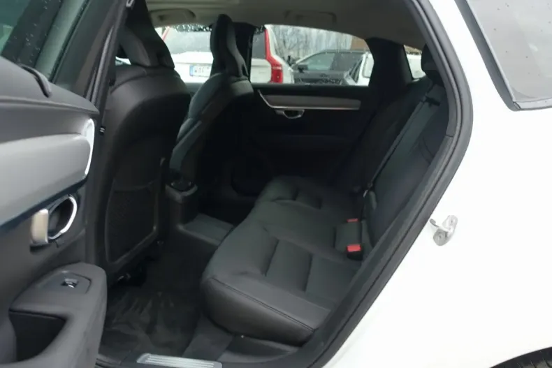 Volvo S90 din 2025 cu 23.350 km - oferta VOL155113 - foto 9