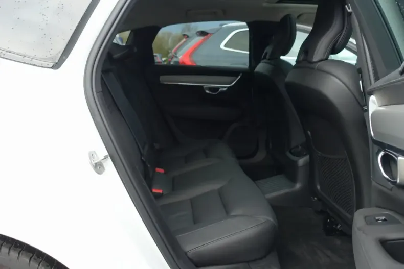 Volvo S90 din 2025 cu 23.350 km - oferta VOL155113 - foto 11