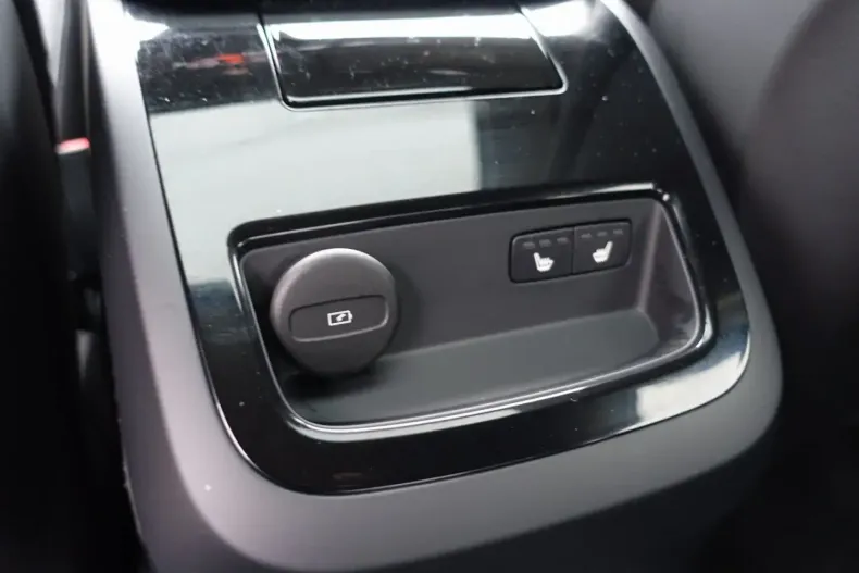 Volvo S90 din 2024 cu 24.750 km - oferta VOL155116 - foto 16