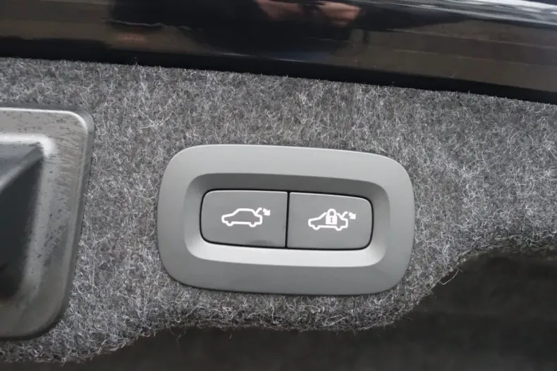 Volvo S90 din 2024 cu 24.750 km - oferta VOL155116 - foto 23