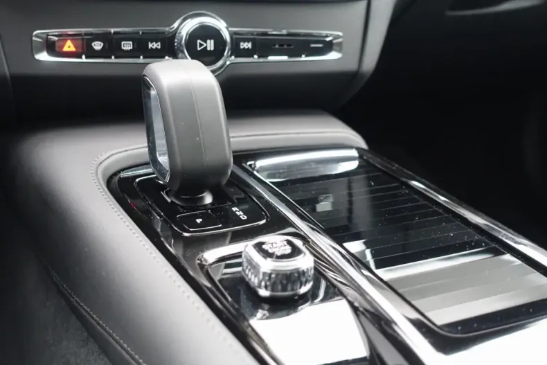 Volvo V90 din 2025 cu 26.690 km - oferta VOL155117 - foto 18