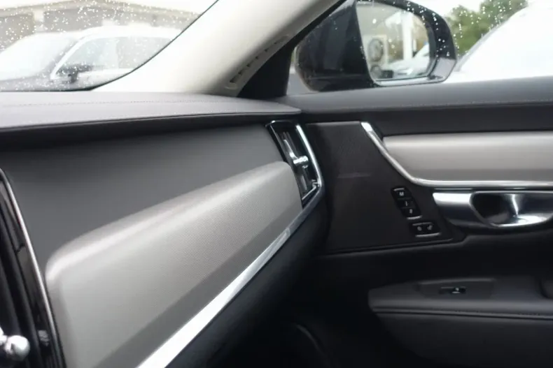 Volvo V90 din 2025 cu 26.690 km - oferta VOL155117 - foto 24